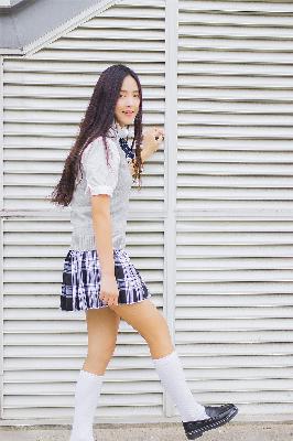 共享女儿小诗1～10章的背景资料