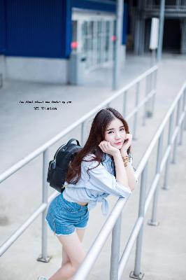 黑色天鹅绒1976意大利